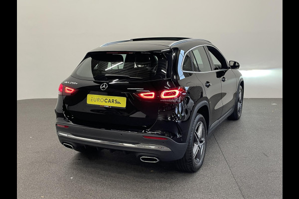 Mercedes-Benz GLA 250 e AMG Line PHEV Automaat Panorama dak 360 Camera Adaptieve Led Leder Interieur elektrische Achterklep Carplay/Android Auto Navigatie