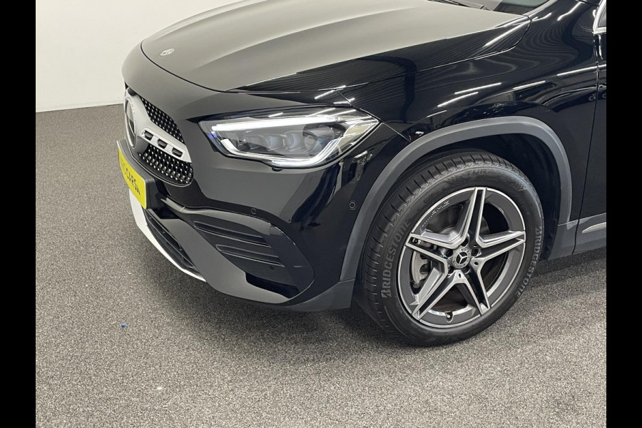 Mercedes-Benz GLA 250 e AMG Line PHEV Automaat Panorama dak 360 Camera Adaptieve Led Leder Interieur elektrische Achterklep Carplay/Android Auto Navigatie