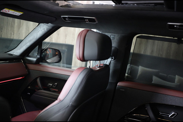 Land Rover Range Rover Sport 3.0 P550e Autobiography PHEV / SV Bespoke Deep Garnet / Massage / Head Up / Verkoeling / Memory /Pano