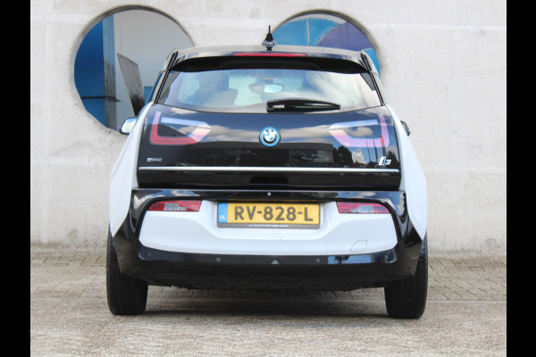 BMW i3 Basis 94Ah 33 kWh | STOELVERWARMING | NAVIGATIE | ACHTERUITRIJCAMERA |