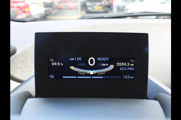 BMW i3 Basis 94Ah 33 kWh | STOELVERWARMING | NAVIGATIE | ACHTERUITRIJCAMERA |