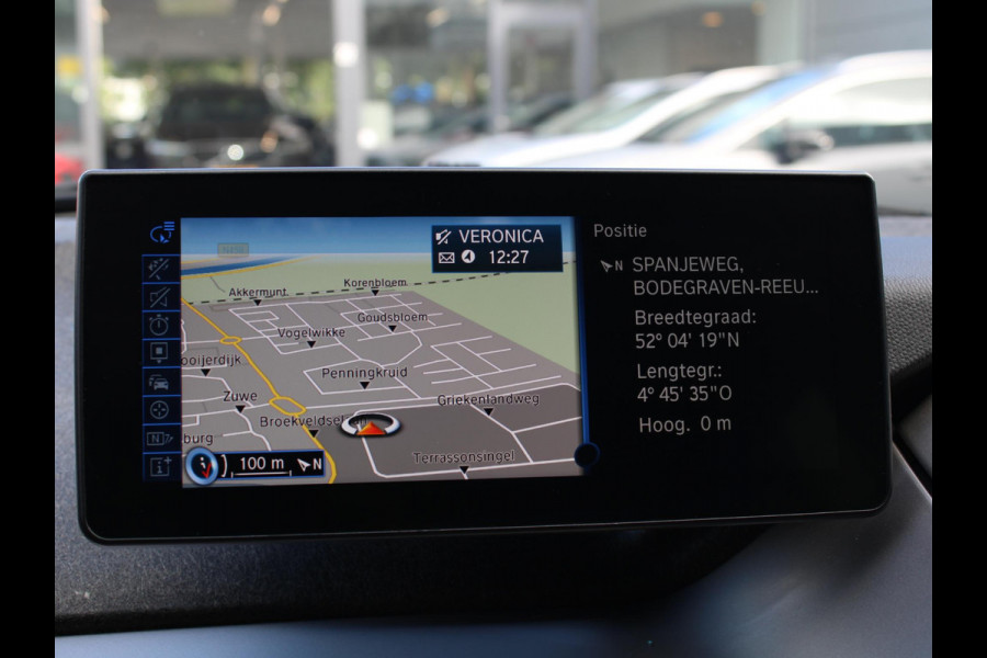 BMW i3 Basis 94Ah 33 kWh | STOELVERWARMING | NAVIGATIE | ACHTERUITRIJCAMERA |