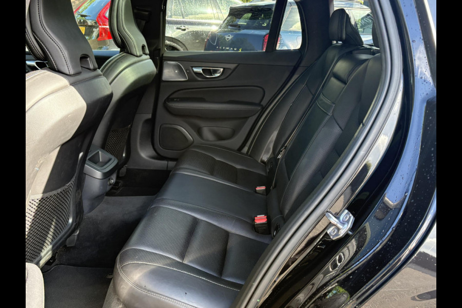 Volvo V60 2.0 T5 Inscription VAN: € 26.900- VOOR: € 24.877,- UW HERFSTVOORDEEL: € 2.023,-| VOLVO DEALER ONDERHOUDEN | FULL OPTIONS| BOWERS & WILKINS| ELEK. TREKHAAK| PANO| STOELVENTILATIE| HUD| ACHTERBANK VERWARMD| ORIG. NL NAP|