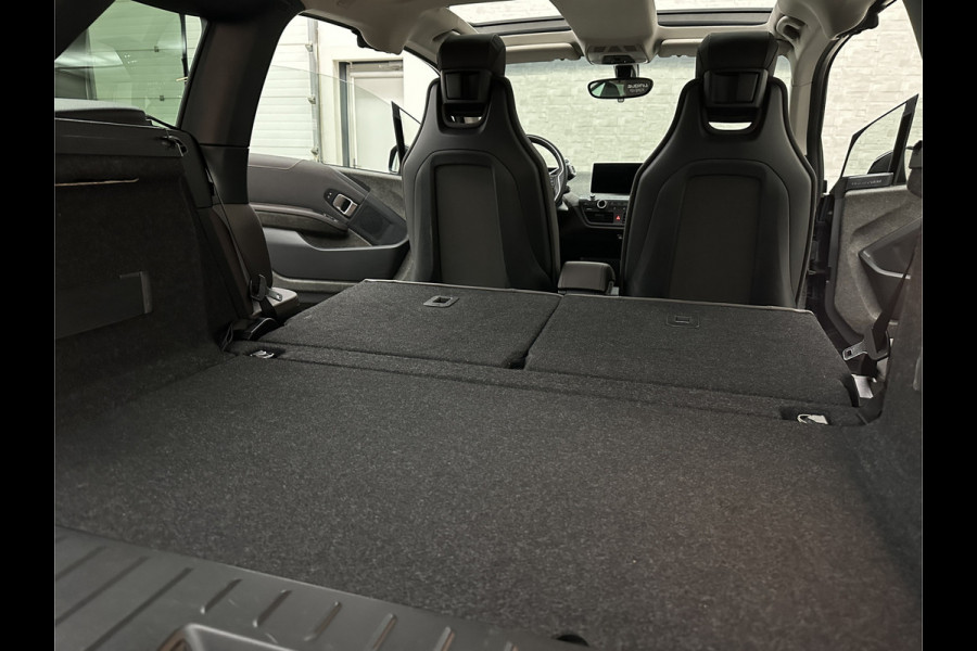 BMW i3 Unique Forever Edition 120Ah Sport-Pakket | Navi-Prof | Warmtepomp | 94% SOH | Snel Laden | Panorama | Camera | LED | Leder | 20'' | Stoelverwarming | BTW |