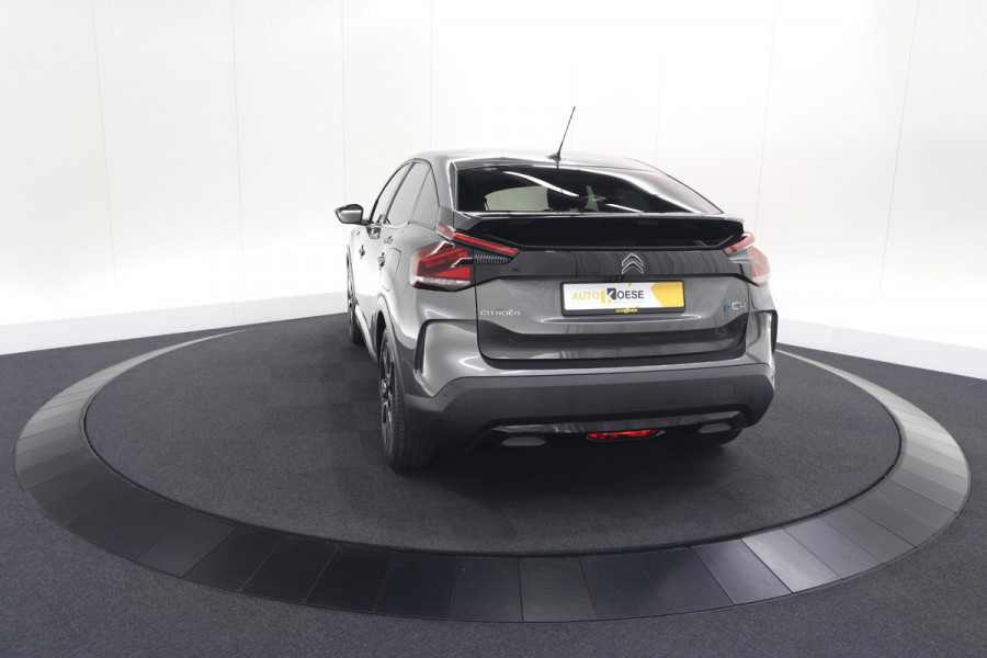 Citroën Ë-C4 Shine 50 kWh | 94,5% SOH | Panoramadak | 360 Camera | Head-Up Display | Pack Winter | Camera | Parkeersensoren