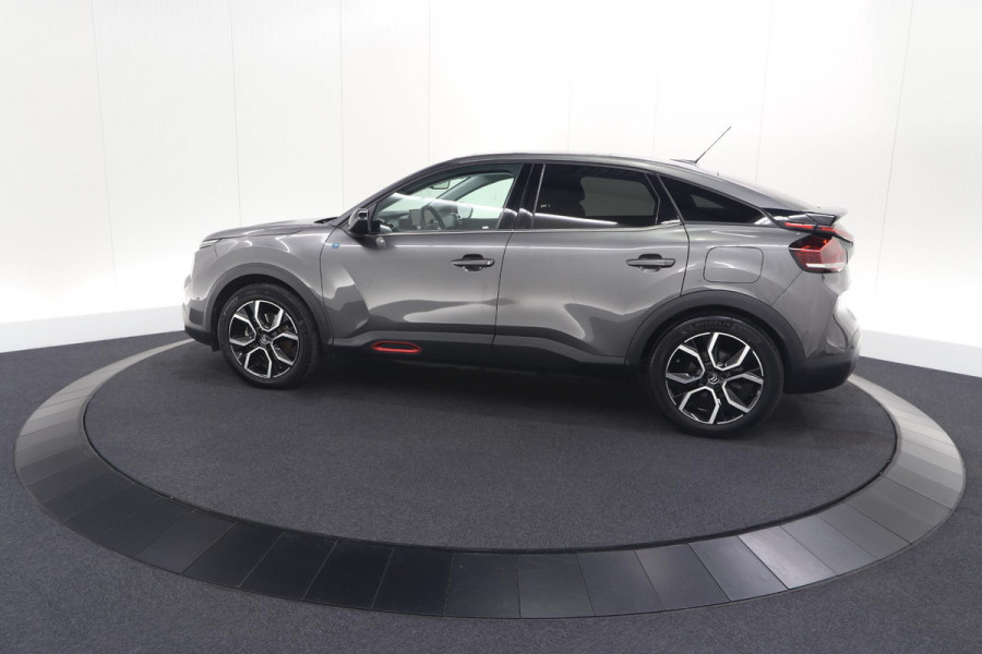 Citroën Ë-C4 Shine 50 kWh | 94,5% SOH | Panoramadak | 360 Camera | Head-Up Display | Pack Winter | Camera | Parkeersensoren