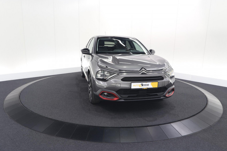 Citroën Ë-C4 Shine 50 kWh | 94,5% SOH | Panoramadak | 360 Camera | Head-Up Display | Pack Winter | Camera | Parkeersensoren