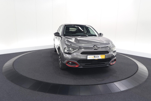 Citroën Ë-C4 Shine 50 kWh | 94,5% SOH | Panoramadak | 360 Camera | Head-Up Display | Pack Winter | Camera | Parkeersensoren