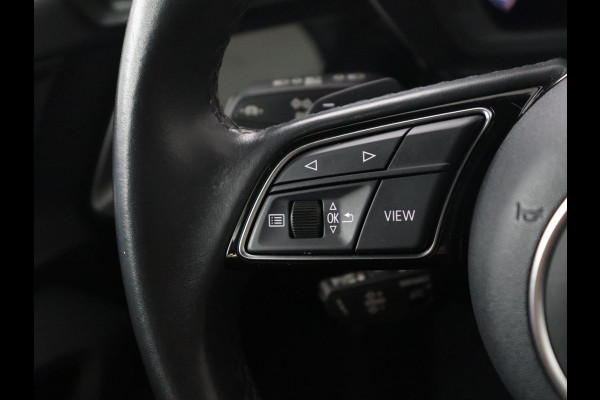 Audi A3 Sportback 30 TFSI Advanced edition | Cruise control | Camera | Park assist | Navigatie | Carplay | Climate control | Virtueel dashboard | Full LED
