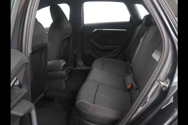 Audi A3 Sportback 30 TFSI Advanced edition | Cruise control | Camera | Park assist | Navigatie | Carplay | Climate control | Virtueel dashboard | Full LED
