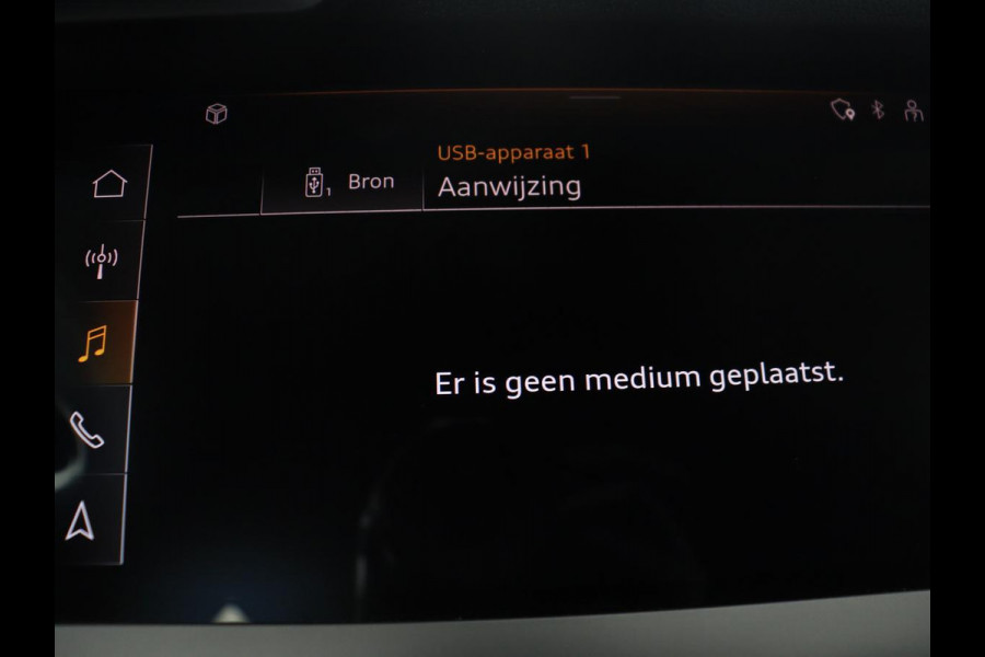 Audi A3 Sportback 30 TFSI Advanced edition | Cruise control | Camera | Park assist | Navigatie | Carplay | Climate control | Virtueel dashboard | Full LED