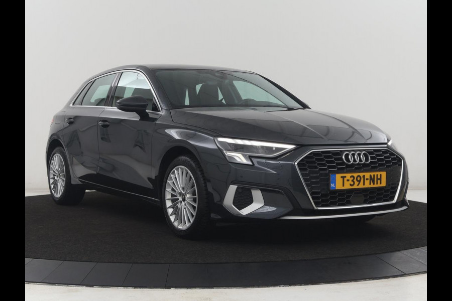 Audi A3 Sportback 30 TFSI Advanced edition | Cruise control | Camera | Park assist | Navigatie | Carplay | Climate control | Virtueel dashboard | Full LED