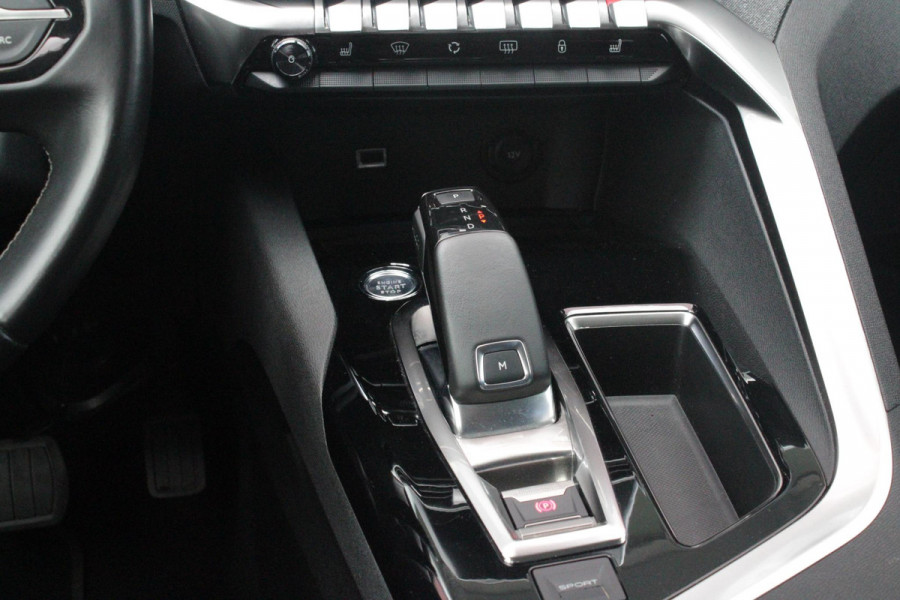 Peugeot 3008 1.2 130PK AUTOMAAT ALLURE | LEDEREN BEKLEDING | TREKHAAK | ELEKTRISCH BEDIENBARE BESTUUDERSSTOEL MET GEHEUGENFUNCTIE | ADAPTIVE CRUISE CONTROL | ELEKTRISCH BEDIENBARE ACHTERKLEP | APPLE CARPLAY/ANDROID AUTO | NAVIGATIE | STOELVERWARMING | ALL SEASON BANDEN | 19" LICHTMETALEN VELGEN | KEYLESS ENTRY/START | DODEHOEK DETECTIE | DRAADLOZE TELEFOONLADER |