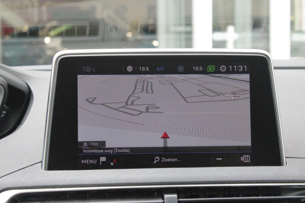 Peugeot 3008 1.2 130PK AUTOMAAT ALLURE | LEDEREN BEKLEDING | TREKHAAK | ELEKTRISCH BEDIENBARE BESTUUDERSSTOEL MET GEHEUGENFUNCTIE | ADAPTIVE CRUISE CONTROL | ELEKTRISCH BEDIENBARE ACHTERKLEP | APPLE CARPLAY/ANDROID AUTO | NAVIGATIE | STOELVERWARMING | ALL SEASON BANDEN | 19" LICHTMETALEN VELGEN | KEYLESS ENTRY/START | DODEHOEK DETECTIE | DRAADLOZE TELEFOONLADER |