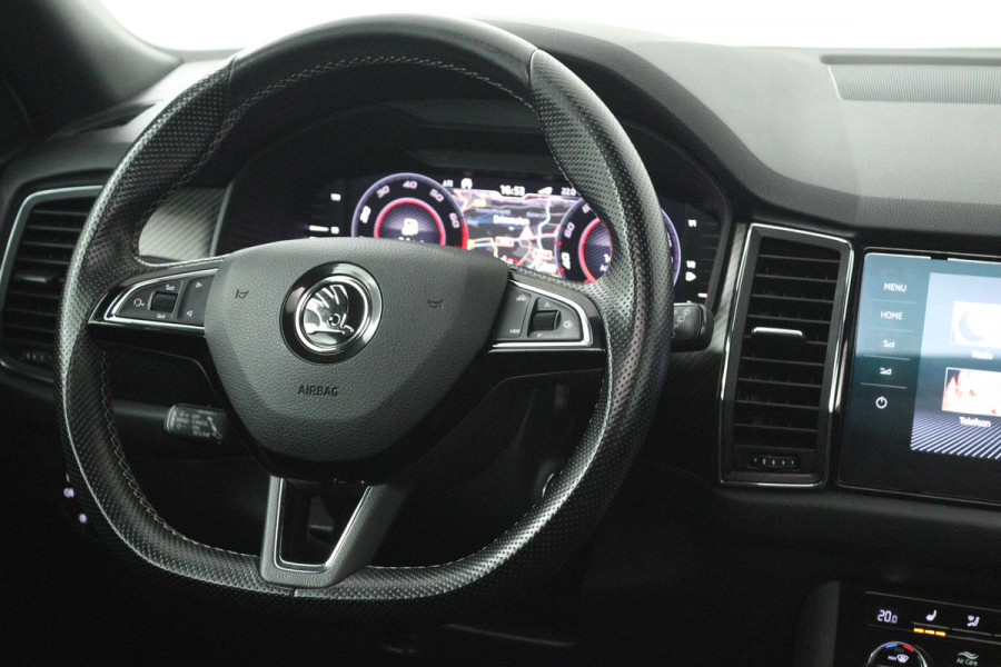 Škoda Kodiaq 1.5 TSI Sportline Business 7p. (DIGITALE COCKPIT, PANORAMADAK, TREKHAAK, STOELVERWARMING, CAMERA)