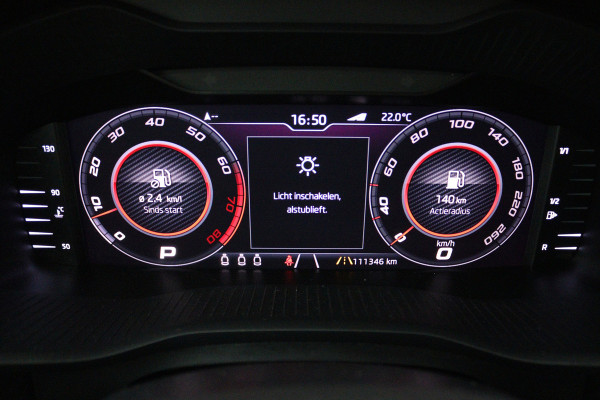 Škoda Kodiaq 1.5 TSI Sportline Business 7p. (DIGITALE COCKPIT, PANORAMADAK, TREKHAAK, STOELVERWARMING, CAMERA)