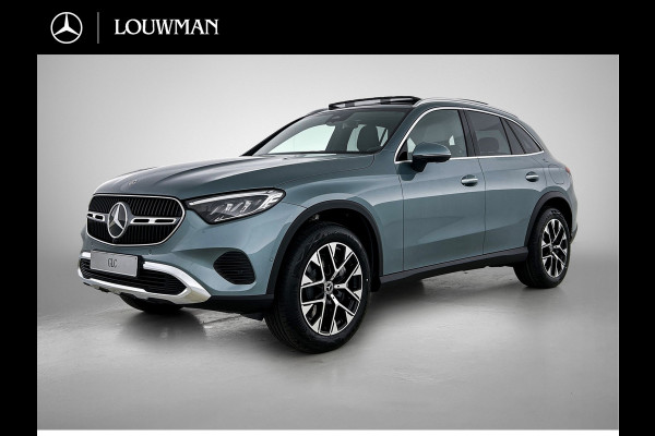 Mercedes-Benz GLC 300e 4MATIC Business Solution Luxury | Comfortpakket Plus | Parkeerpakket | Trekhaak | Panoramaschuifdak | DISTRONIC | Sierdelen hout aluminiumlines | URBAN GUARD Plus | Dakhemel stof zwart |