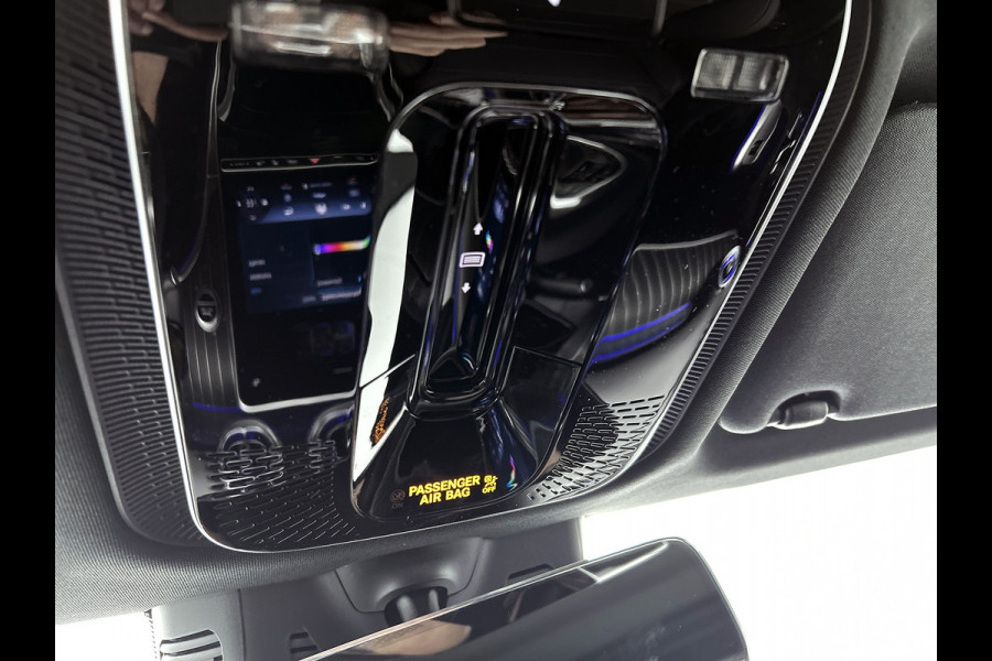 Mercedes-Benz GLC 300e 4MATIC Business Solution Luxury | Comfortpakket Plus | Parkeerpakket | Trekhaak | Panoramaschuifdak | DISTRONIC | Sierdelen hout aluminiumlines | URBAN GUARD Plus | Dakhemel stof zwart |