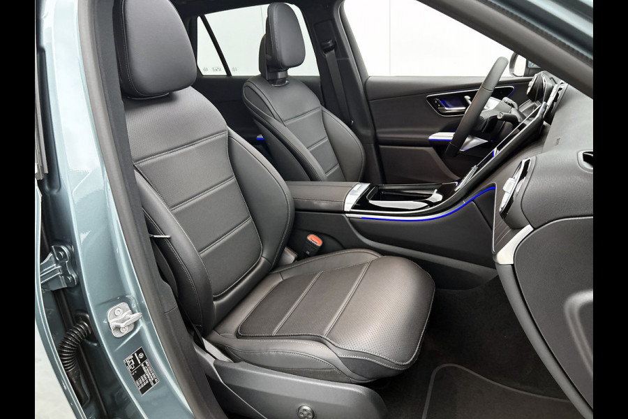Mercedes-Benz GLC 300e 4MATIC Business Solution Luxury | Comfortpakket Plus | Parkeerpakket | Trekhaak | Panoramaschuifdak | DISTRONIC | Sierdelen hout aluminiumlines | URBAN GUARD Plus | Dakhemel stof zwart |