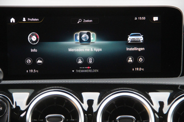 Mercedes-Benz A-Klasse 180 Business | NL Auto | AMG | Pano-Dak | Camera | ECC | Cruise | Leder | PDC | Navi | Keyless-Go | DAB