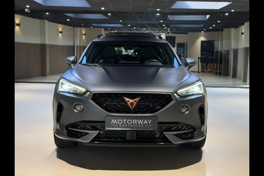 CUPRA Formentor 2.0 TSI 4DRIVE|Kuipstoelen|Pano|Beats|Copper|Keyless|