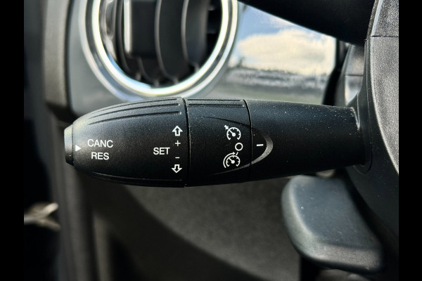 Fiat 500C 0.9 TwinAir Cabrio | PDC | Bluetooth | Cruise control | Apple Carplay | Achterspoiler