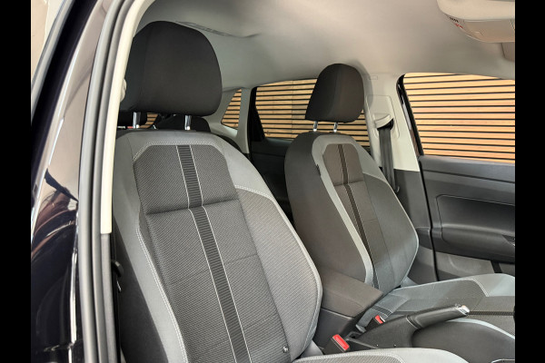 Volkswagen Polo 1.0 TSI Style | Black Edition | IQ.Light Matrix | Discover Pro | CarPlay | Licht + Zicht | Ambient | PDC | DAB+