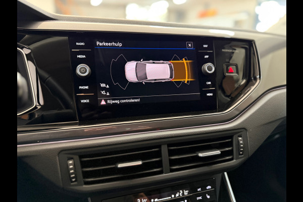 Volkswagen Polo 1.0 TSI Style | Black Edition | IQ.Light Matrix | Discover Pro | CarPlay | Licht + Zicht | Ambient | PDC | DAB+
