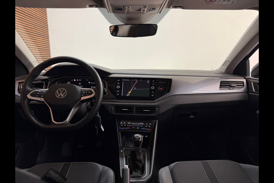 Volkswagen Polo 1.0 TSI Style | Black Edition | IQ.Light Matrix | Discover Pro | CarPlay | Licht + Zicht | Ambient | PDC | DAB+