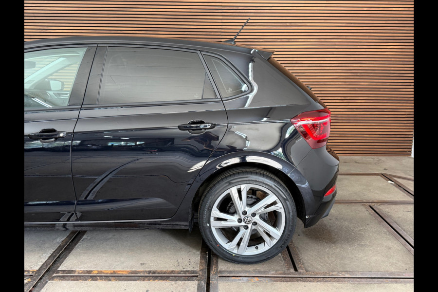 Volkswagen Polo 1.0 TSI Style | Black Edition | IQ.Light Matrix | Discover Pro | CarPlay | Licht + Zicht | Ambient | PDC | DAB+