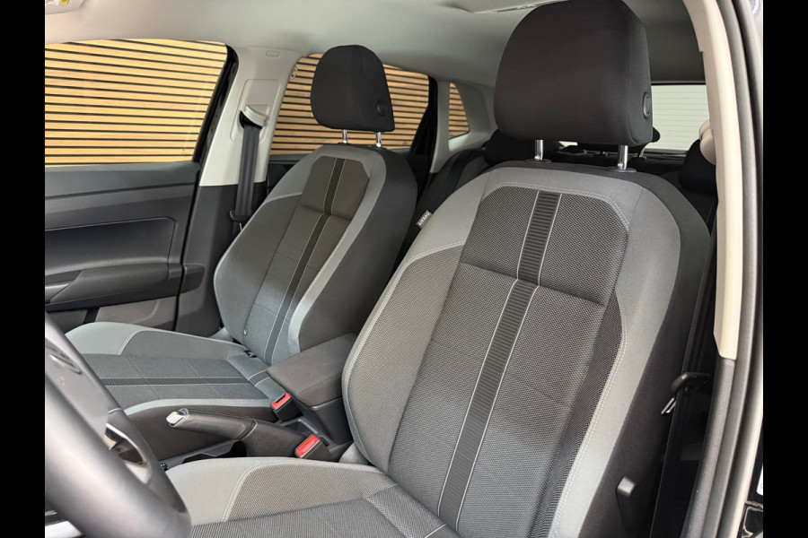 Volkswagen Polo 1.0 TSI Style | Black Edition | IQ.Light Matrix | Discover Pro | CarPlay | Licht + Zicht | Ambient | PDC | DAB+