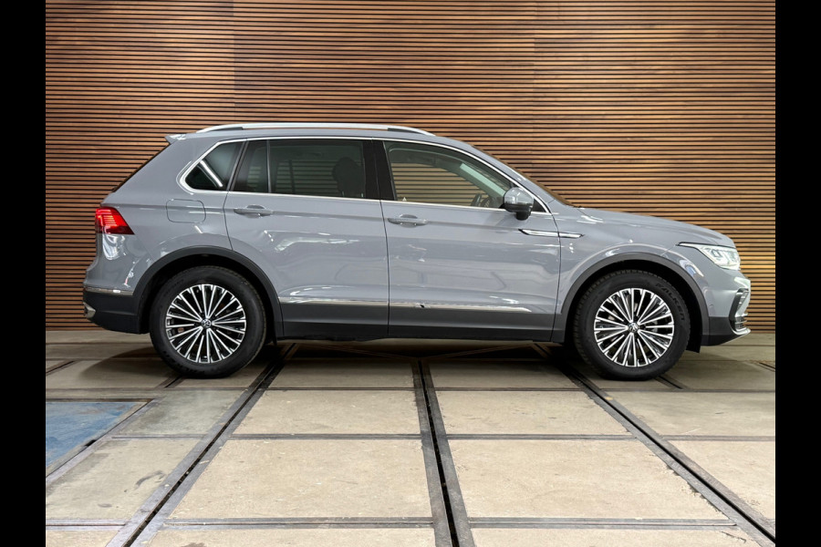 Volkswagen Tiguan 1.5 TSI Elegance | Moonstone Grey | IQ.Light Matrix LED | Massage | Camera | Trekhaak | Park Assist |ACC Stop&Go