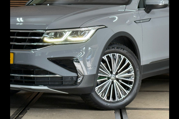 Volkswagen Tiguan 1.5 TSI Elegance | Moonstone Grey | IQ.Light Matrix LED | Massage | Camera | Trekhaak | Park Assist |ACC Stop&Go