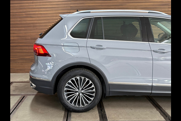Volkswagen Tiguan 1.5 TSI Elegance | Moonstone Grey | IQ.Light Matrix LED | Massage | Camera | Trekhaak | Park Assist |ACC Stop&Go