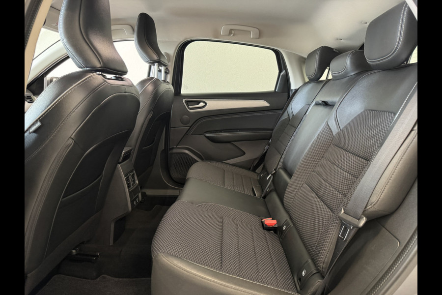 Renault Arkana 1.6 E-Tech hybrid 145 TECHNO CAMERA/ACC/HALF-LEDER