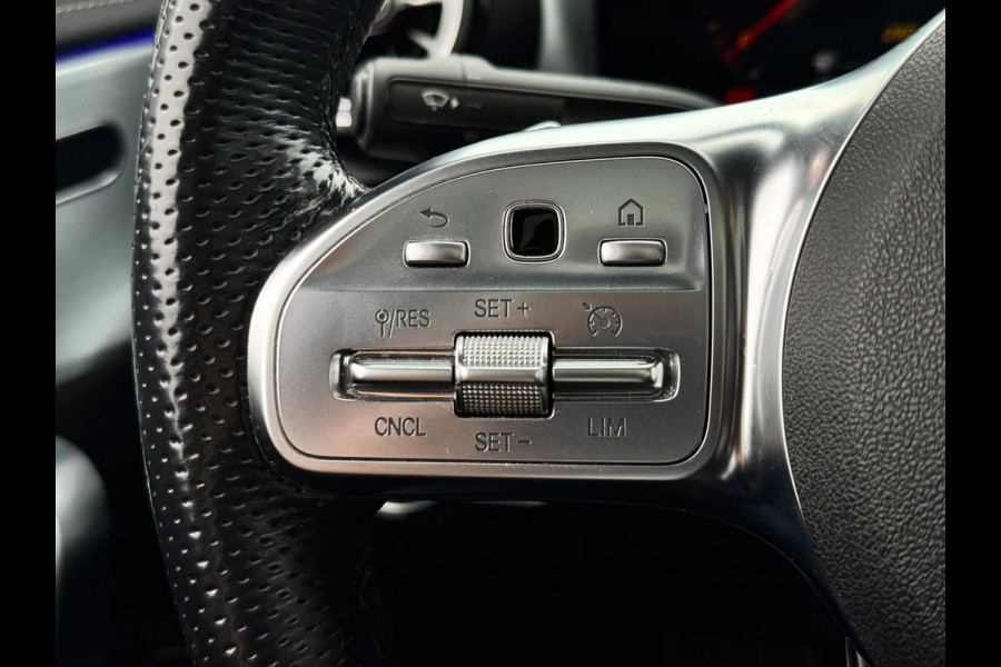 Mercedes-Benz CLA-Klasse 250 e AMG Night | Pano | Burmester | Camera | Carplay | Sfeerverlichting | Dodehoek