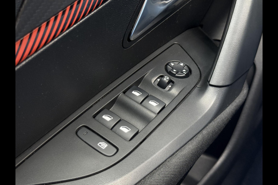 Peugeot 2008 1.2 PureTech Blue Lease Active 1e Eigenaar|Navi|Trekhaak|Clima|Cruise|PDC|N.A.P|APK tot 07-2028