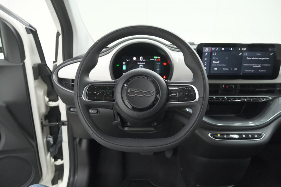 Fiat 500 Icon 42 kWh | 96.4% SoH | Dodehoekdetectie | Camera | Parkeersensoren | Pack Winter