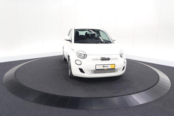 Fiat 500 Icon 42 kWh | 96.4% SoH | Dodehoekdetectie | Camera | Parkeersensoren | Pack Winter