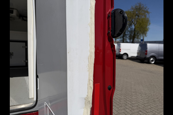 Volkswagen Crafter e-Crafter L3H3 36 kWh / Thermo King koel vries dag en nacht koeling - 22 graden celsius / rijbereik 120 km / airco / cruise / camera / pdc rondom / zero emissie