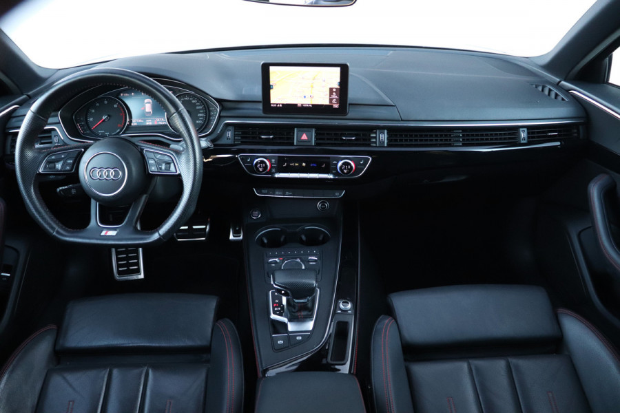Audi A4 Avant 1.4 TFSI Sport (2x) S-line Black Edition Leder 19" LED
