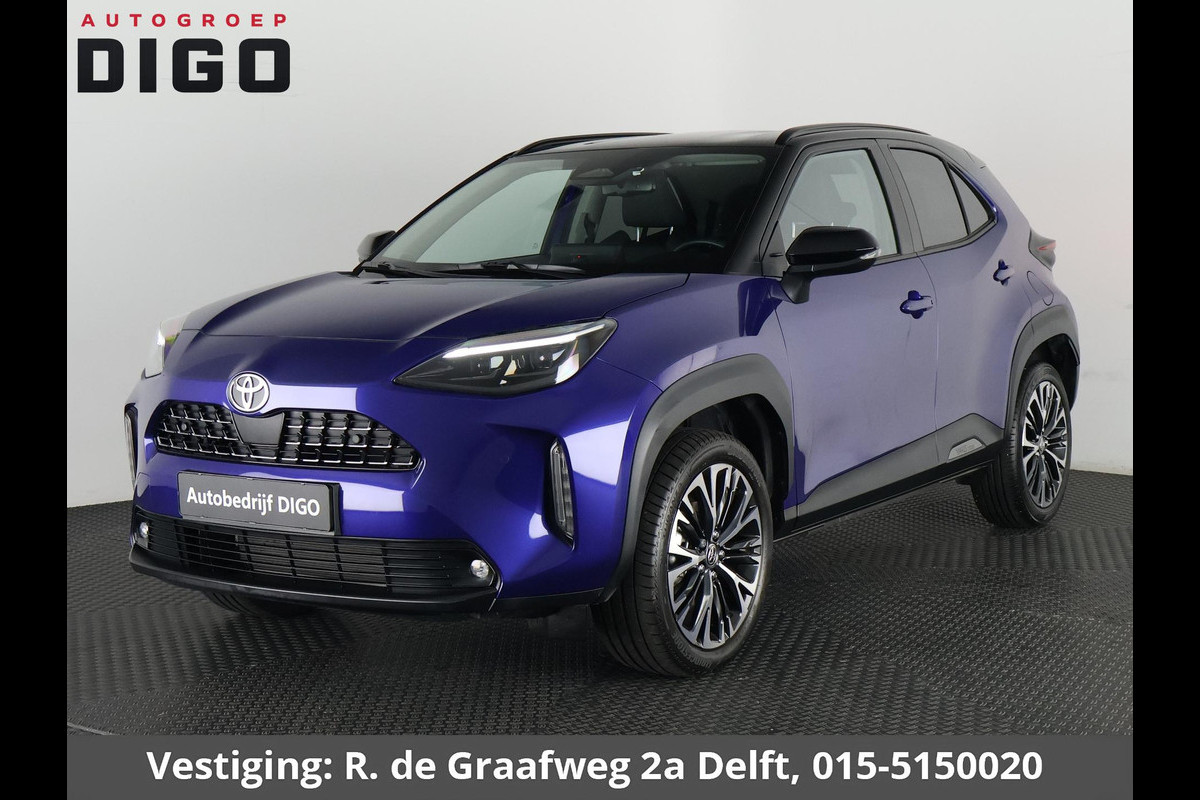Toyota Yaris Cross 1.5 Hybrid 130 Executive Bi-Tone | HUD | Parkeersensoren | Stuur- & Stoelverwarming | Navigatie | BSM