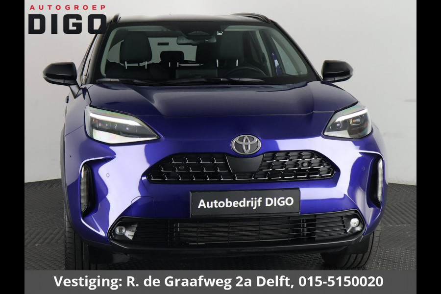 Toyota Yaris Cross 1.5 Hybrid 130 Executive Bi-Tone | HUD | Parkeersensoren | Stuur- & Stoelverwarming | Navigatie | BSM