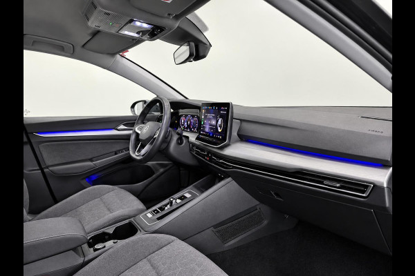 Volkswagen Golf Variant 1.5 eTSI Life DSG Navigatie Apple Carplay Android Auto Parkeerhulp Adaptive Cruise Control Stoel- en stuurverwarming Sfeerverlichting Virtual Cockpit Climate Control