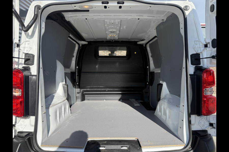 Peugeot Expert 2.0 BlueHDI 120 Compact Premium 1e Eigenaar|Camera|Carplay|Trekhaak|Imperiaal|Cruise|Airco|N.A.P|Nieuwe APK bij aflevering