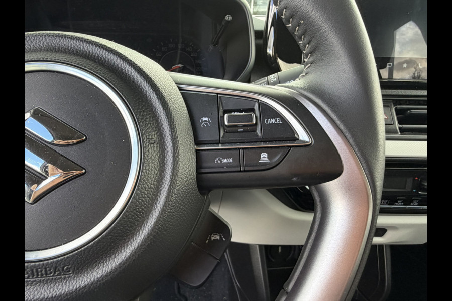 Suzuki Swift 1.2 Select Smart Hybrid | Stoelverwarming | Apple Carplay/Android Auto | Cruise control | Camera | Meer foto's volgen!
