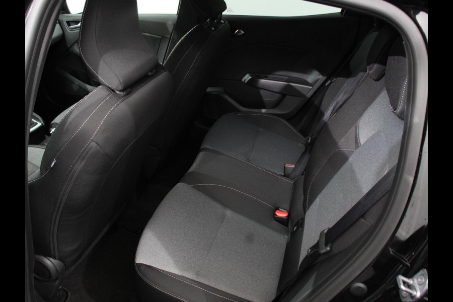 Renault Clio 1.0 TCe 90 GPF Automaat evolution Navigatie Apple Carplay/Android Auto Airco Dab Led Parkeer sensoren