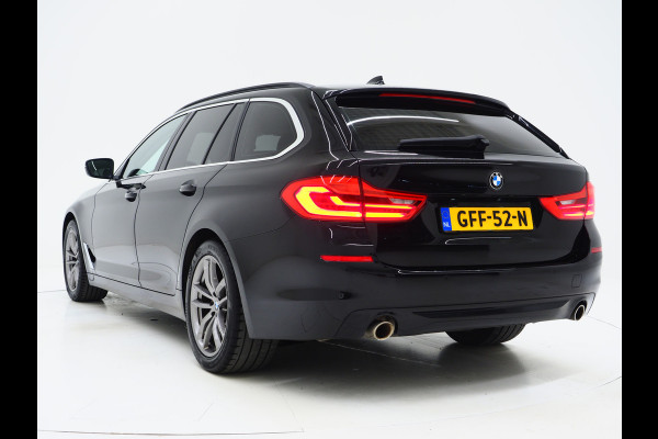 BMW 5 Serie Touring 520i Executive | Leder | Harman/Kardon | Sfeerlicht | Virtual | Stoelverwarming | LED | Carplay