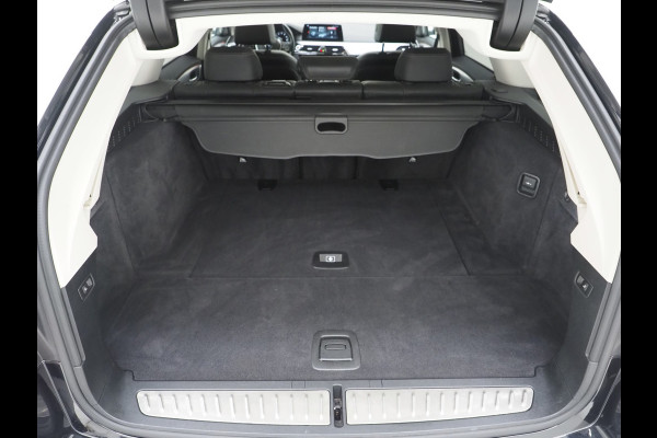 BMW 5 Serie Touring 520i Executive | Leder | Harman/Kardon | Sfeerlicht | Virtual | Stoelverwarming | LED | Carplay