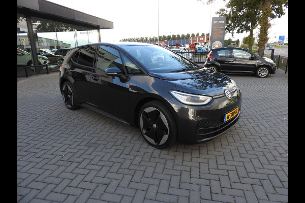 Volkswagen ID.3 Business 58 kWh, SOH 91% Panoramadak, Camera, Matrix Led, Head Up